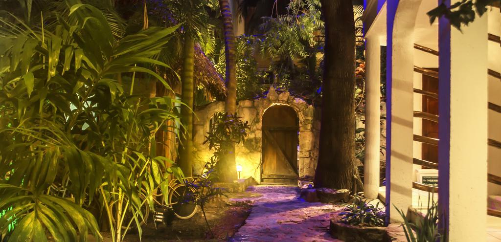 Luna Blue Hotel Playa Del Carmen Exterior photo